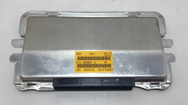 2012-2015 F06 F12 F13 BMW M6 VDC1 Active Suspension Control Module / 37146858696 / M6202