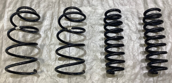 2008-2013 BMW E88 135i Convertible OEM Coil Springs / Set of 4 / B1010