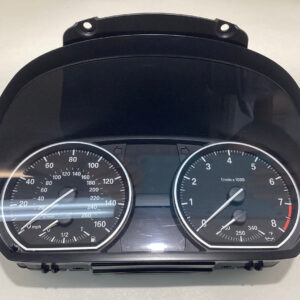 2011 BMW 135i Instrument Gauge Cluster / Manual / 9187329 / 113K B1010