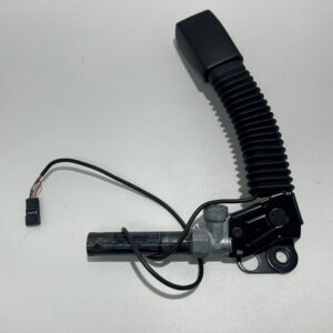 2000-2002 BMW Z3 Driver Side Seat Belt Pretensioner Buckle / OEM / Z3033