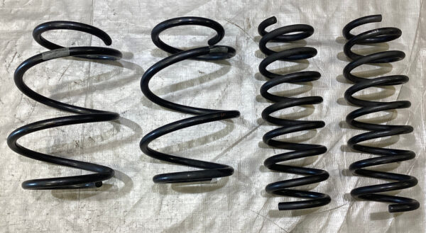 2006-2010 BMW M6 OEM Rear Sway Bar w/ End Links / M6004