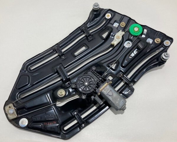 2001-2006 E46 BMW M3 Convertible Driver Rear Quarter Window Regulator / Motor / M3017