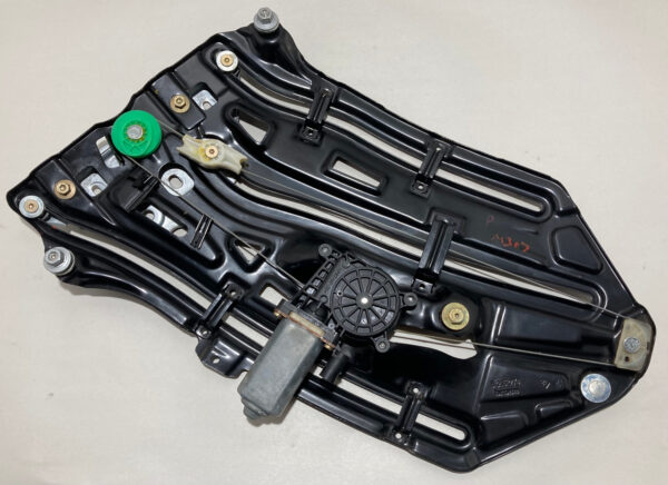 2001-2006 E46 BMW M3 Convertible Passenger Rear Quarter Window Regulator / Motor / M3017
