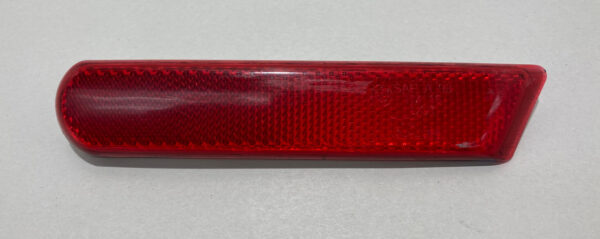 2000-2002 BMW Z3 Passenger Side Rear Bumper Reflector Side Marker / Topas Blue Z3034