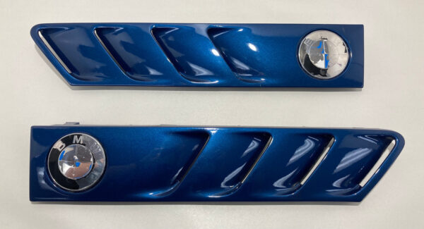 1996-2002 BMW Z3 Roadster Fender Vent Trim Panels / Pair / Topas Blue Z3034