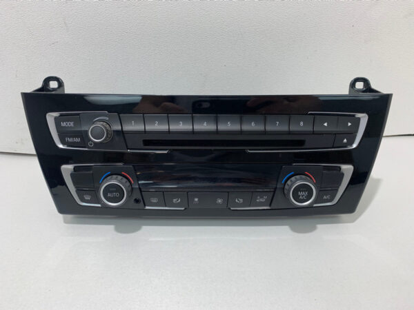 2014-2018 BMW F22 2 Series Radio / Climate Control Switches / Trim / B2003