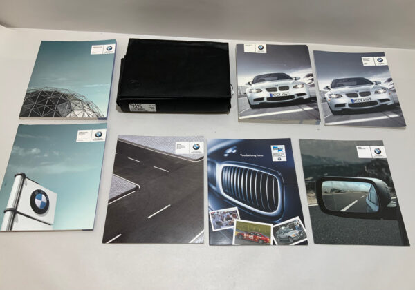 2008 E93 BMW M3 Convertible Owner's Manual w/ Case / E9M03