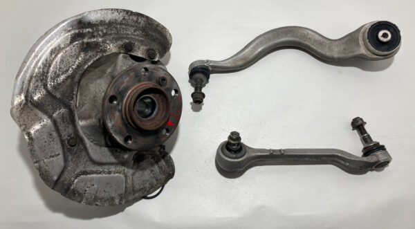 2014-2020 BMW M235i M240i xDrive Passenger Front Knuckle Hub w/ Control Arms / 79K B2006