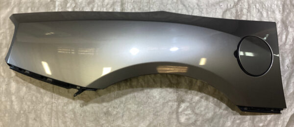 2003-2008 E85 BMW Z4 Convertible Passenger Side Rear Quarter Panel Fender / Sterling Gray Metallic Z4055