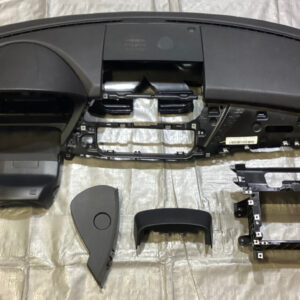 2009-2016 BMW E89 Z4 Dashboard Panel w/ Passenger Airbag / Navigation / Z4907