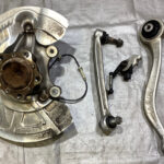 2015-2020 F80 F82 F87 BMW M2 M3 M4 Driver Front Knee / Spindle Hub w/ Control Arms / 71K F8M04