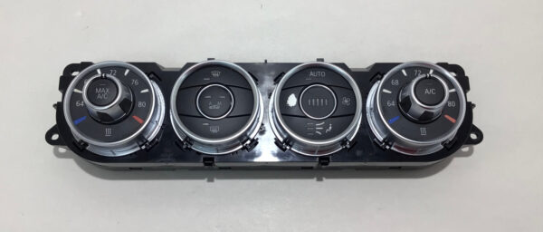 2009-2016 BMW E89 Z4 Automatic Climate Control Switches / 61319236918 / Z4907