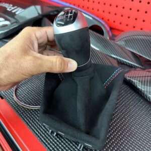 F8x M3\/M4 M Performance Shift Knob With Alcantara Boot - BMW (25-11-2-413-885)